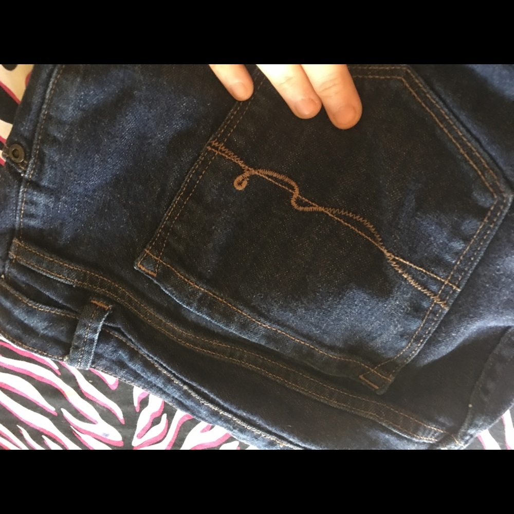 Straight leg